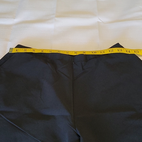 Adidas black vintage loose capris women's medium - Picture 3 of 10